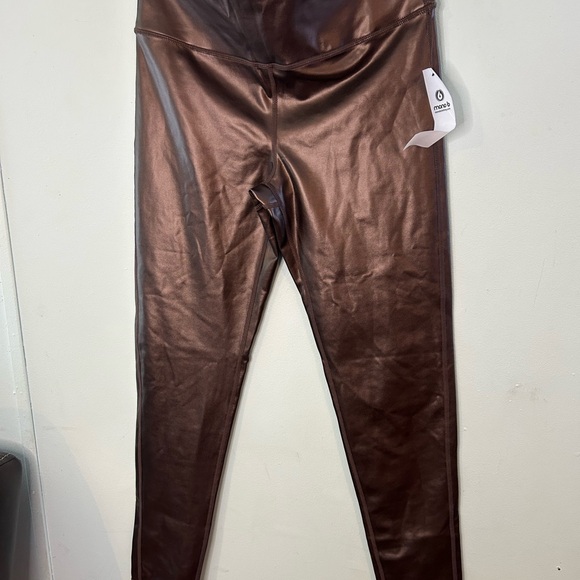 Mono B Shiny Dark brown High-Rise Leggings - Picture 3 of 10